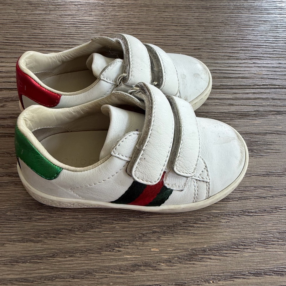 Gucci shoes